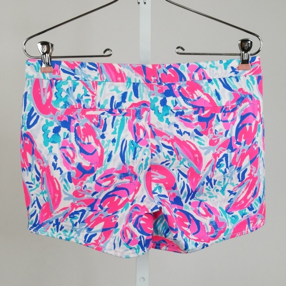 Lilly Pulitzer Hazelle Stretch Short in Cracked Up - Picture 2 of 5